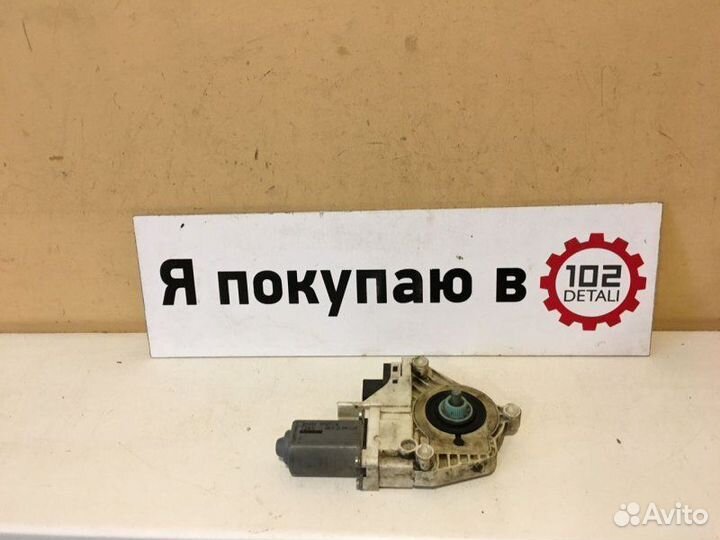 Стеклоподъемник задний левый Audi A6 C6