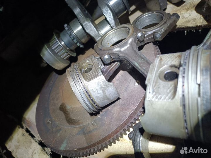 Поршень шатун Пежо 206, партнёр 1.4 KFW, KFV Tu3jp