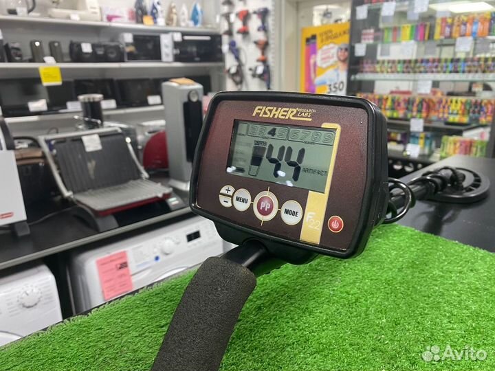 Металлоискатель Fisher F22