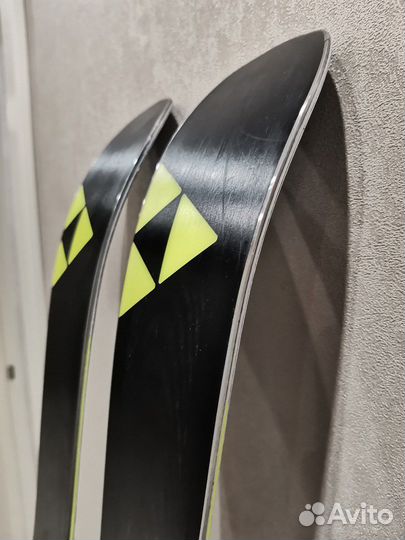 Горные лыжи Fischer rc4