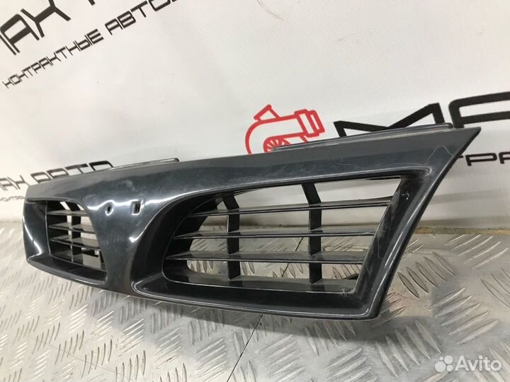 Б/У решетка радиатора передний Nissan Almera N15