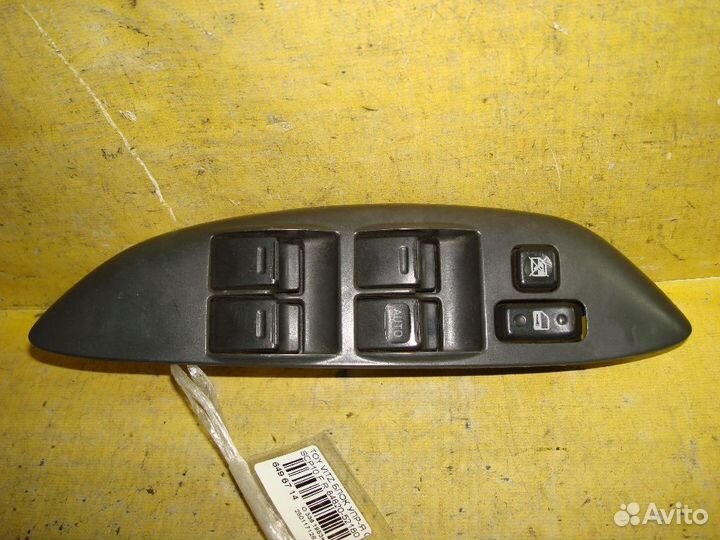 Блок упр-я стеклоподъемниками Toyota Vitz SCP10 (Переднее Правое)