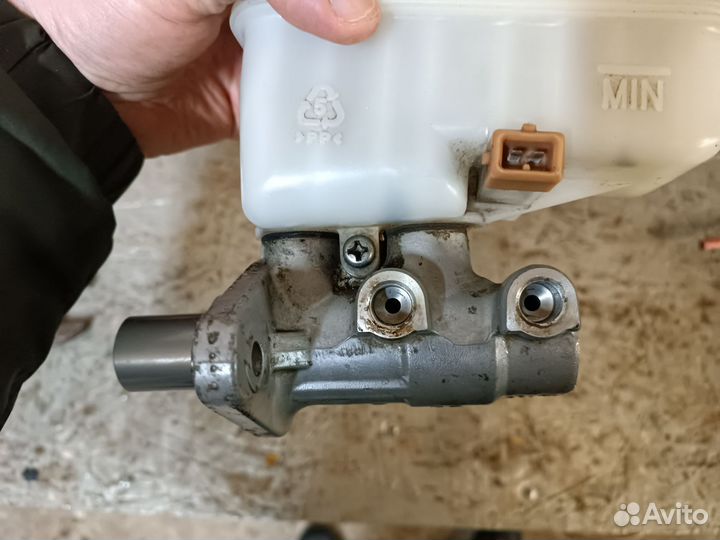 Главный тормозной цилиндр SsangYong Action New