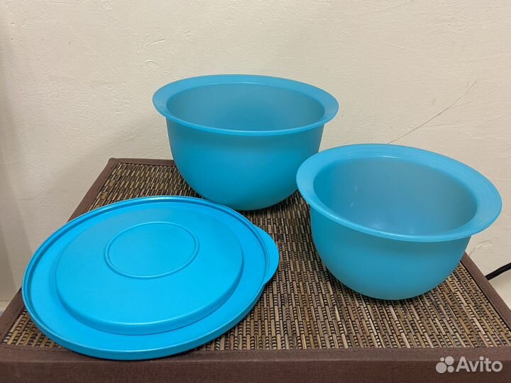 Чаша с крышкой Tupperware