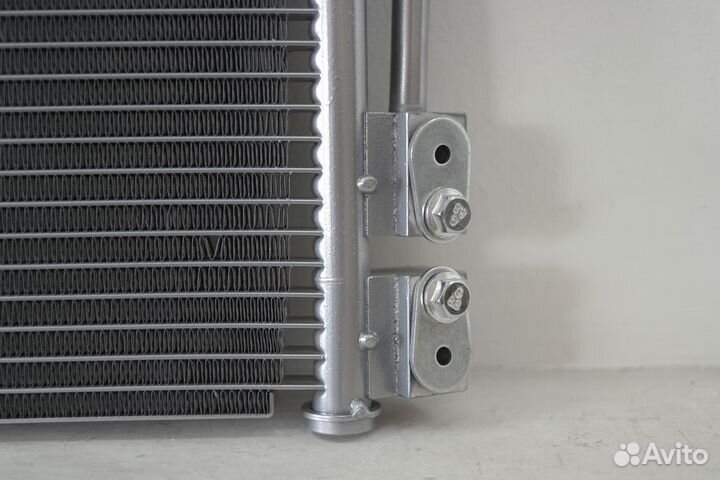 Радиатор кондиционера Форд Фьюжн 01-08