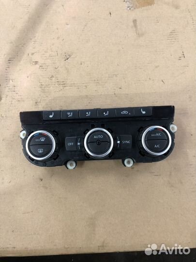 Блок управления климатом Volkswagen Jetta 6