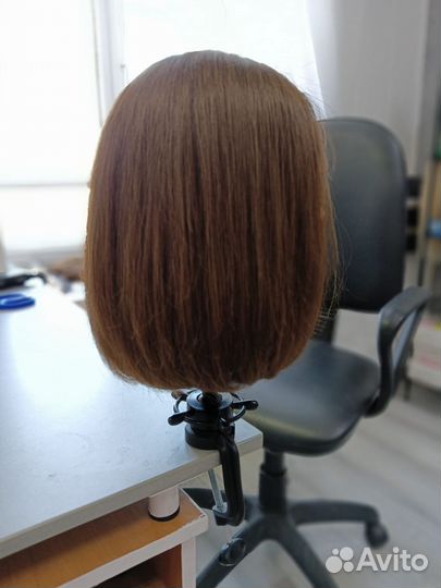 Парик из натуральных волос каре