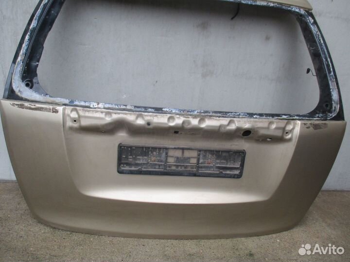 Дверь багажника Kia Carnival 2 2005-2014