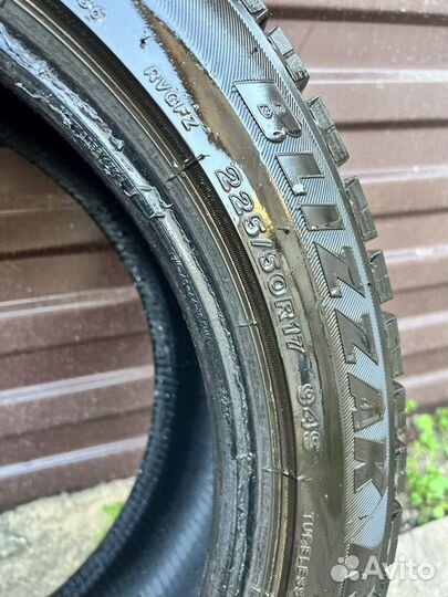 Bridgestone Blizzak Revo GZ 2.25/50 R17