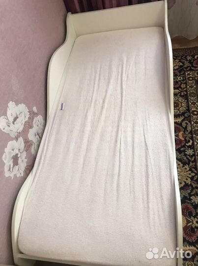Детская кровать машина с матрасом