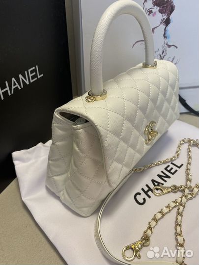 Сумка женская Chanel из натуральной кожи белая