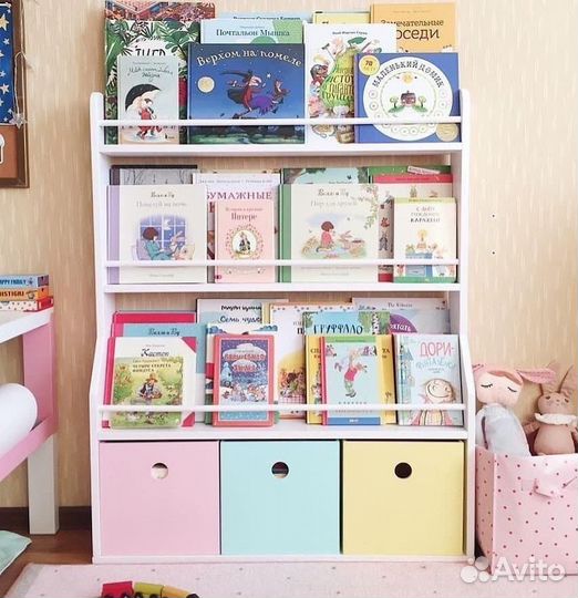 Стеллаж для книг с ящиками