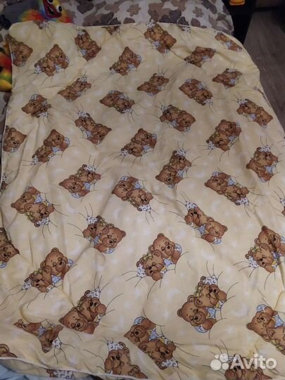 Детское одеяло с мишками