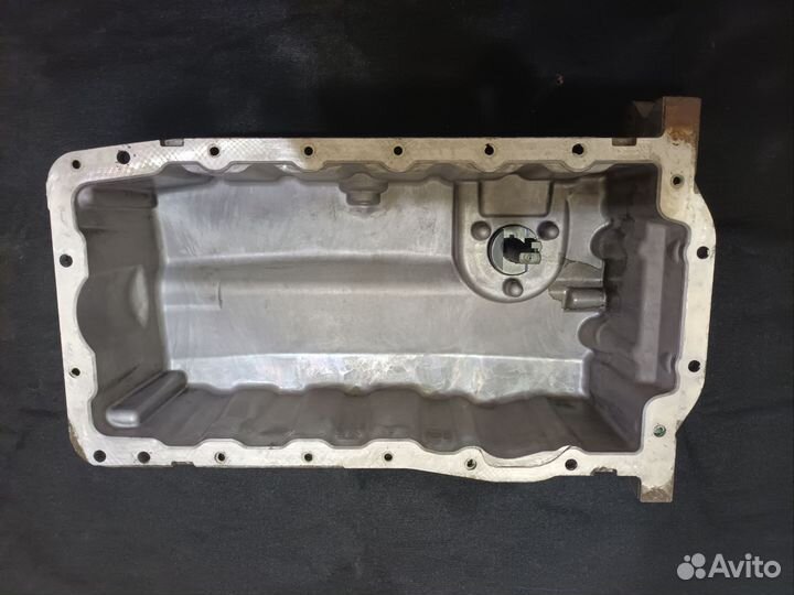 Поддон двигателя 1.9 2.0 TDI Pasat b6 Golf5 Caddi