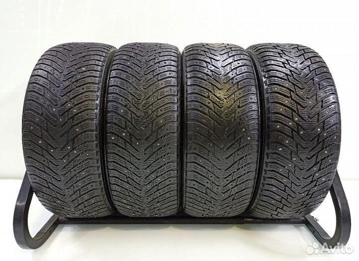 Nokian Tyres Hakkapeliitta 8 225/55 R17