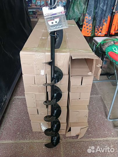 Шнек с адаптером для ледобура под шуруповерт