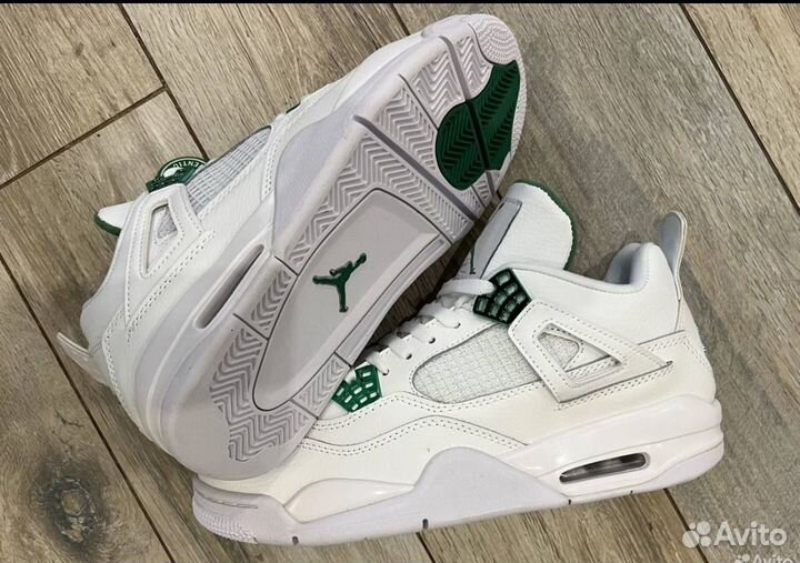 Кроссовки Nike Air jordan 4 Retro Green Metallic