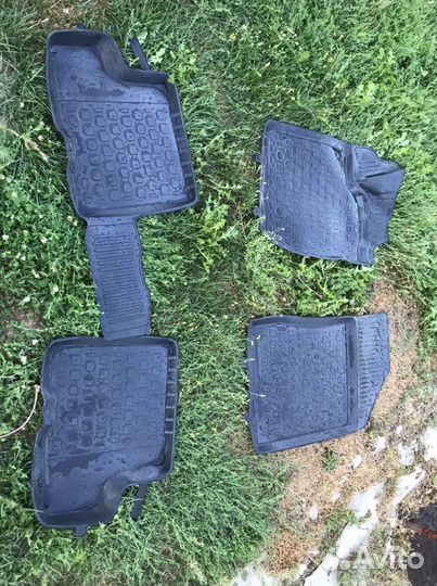 Коврики LADA Xray