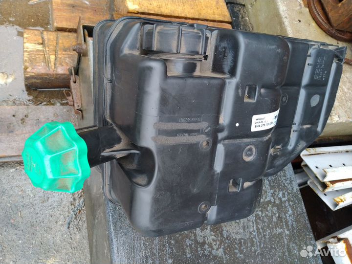 Расширительный бачок Mercedes Actros