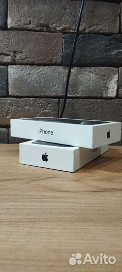 iPhone 15 Pro, 256 ГБ