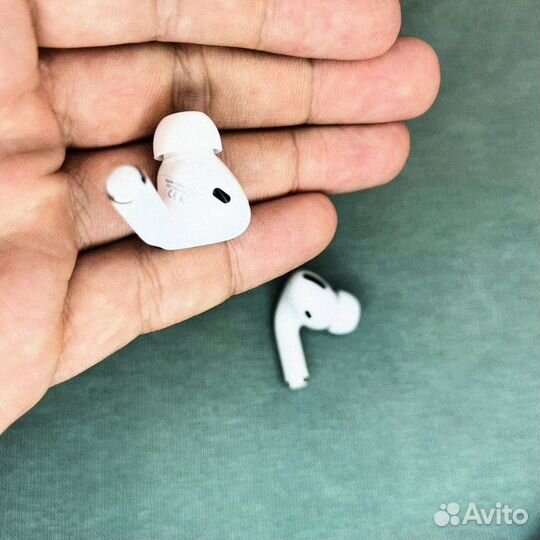 AirPods Pro 2: Звук, который поднимает