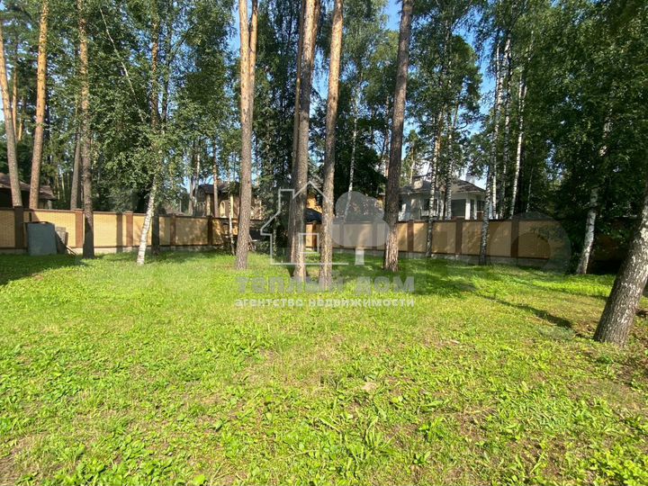 Коттедж 750 м² на участке 15,5 сот.