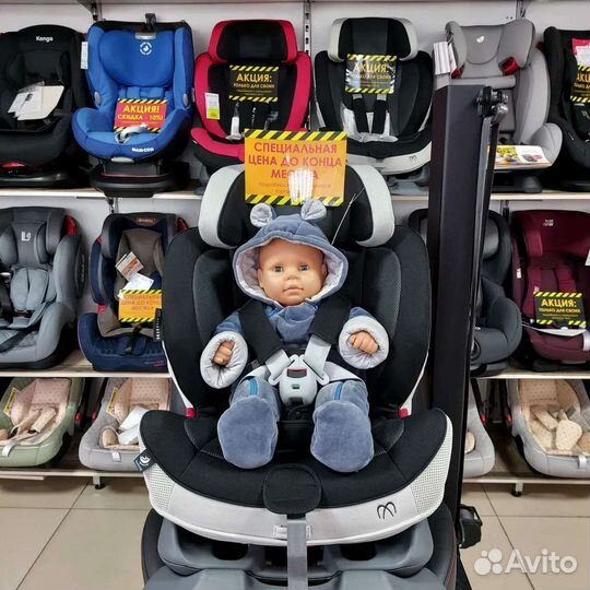 Автокресло Carmate Swing moon9-25кг