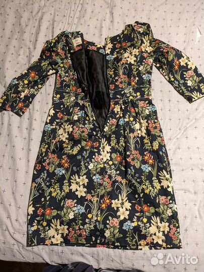 Платье праздничное