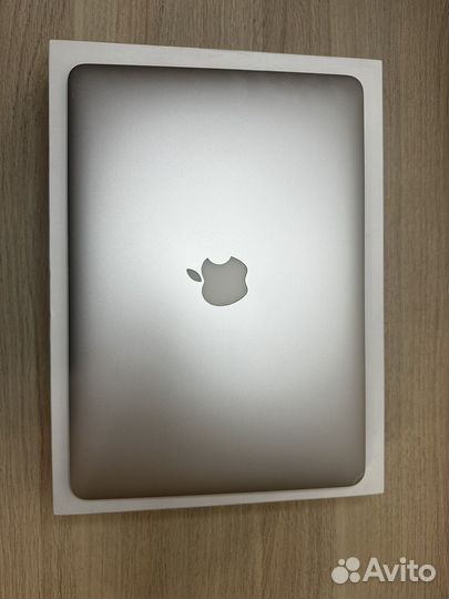 Macbook air 13 inch 2017