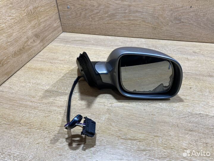 Зеркало правое VW Passat B5 Арт. 7720379