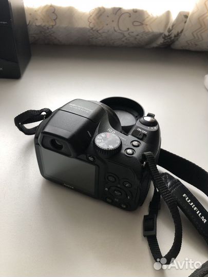 Цифровой фотоаппарат Fujifilm FinePix S2000HD