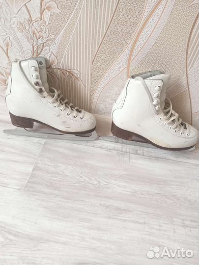 Коньки фигурные