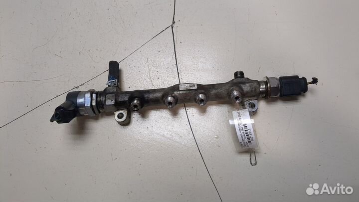 Рампа топливная Skoda Octavia (A7), 2015