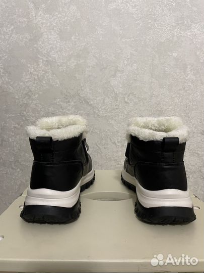 Мужские кожаные ботинки