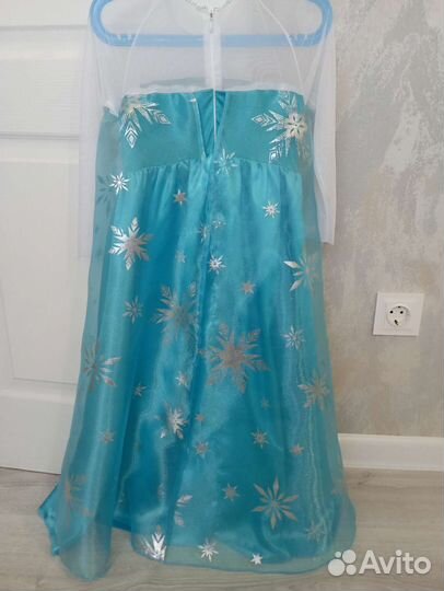 Платье Эльзы на возраст примерно 5-6 лет
