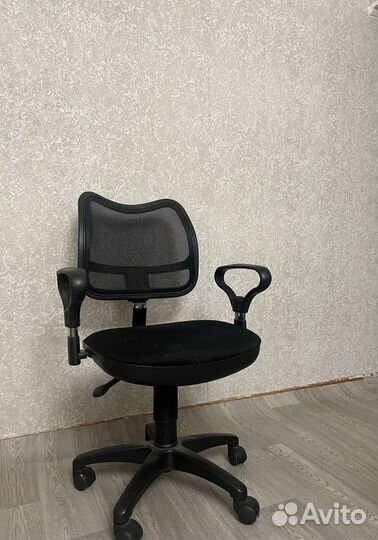 Компьютерный стул