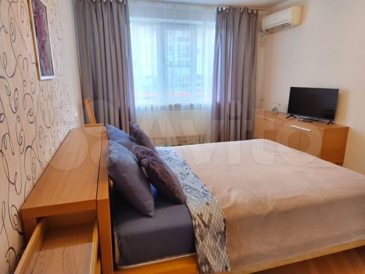 2-к. квартира, 76 м², 3/16 эт.