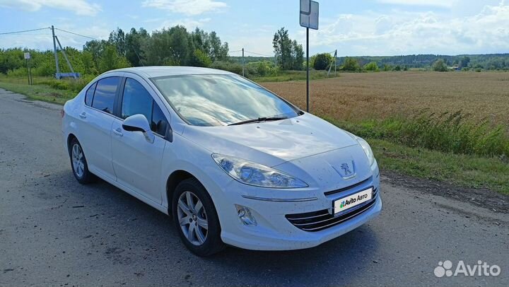 Peugeot 408 1.6 AT, 2014, 175 000 км