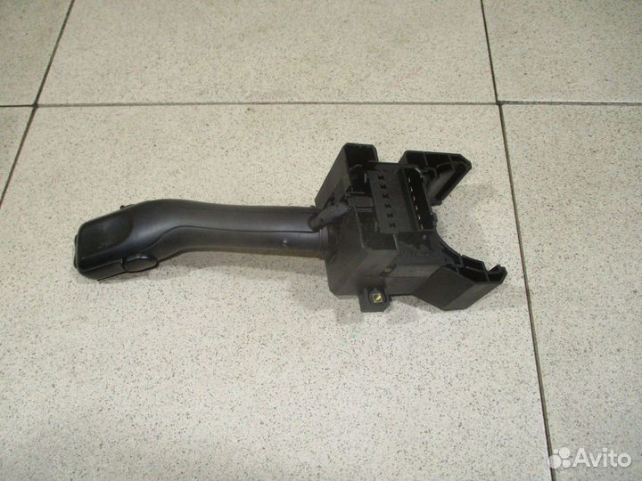 Переключатель стеклоочистителей VW Passat (B5)