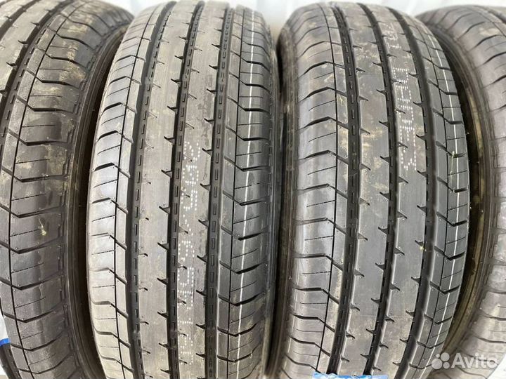 Triangle Connex Van TV701 235/65 R16