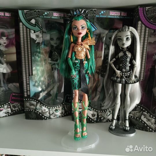 Кукла монстер хай Нефера Бу Йорк