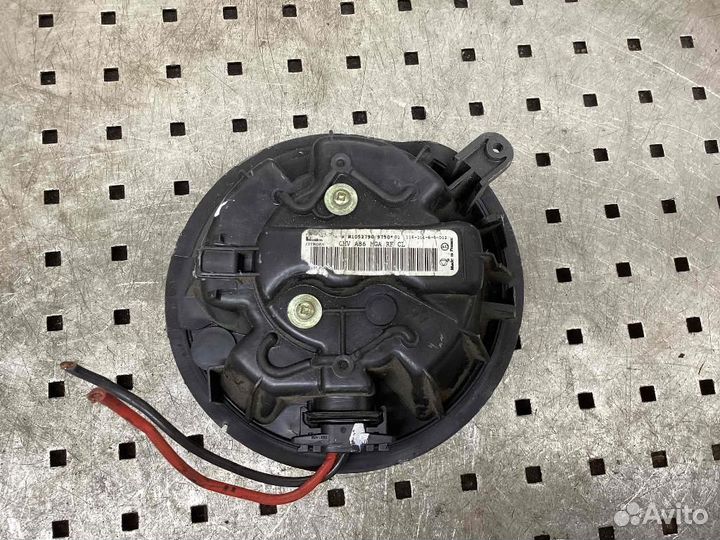 Моторчик печки Citroen C3