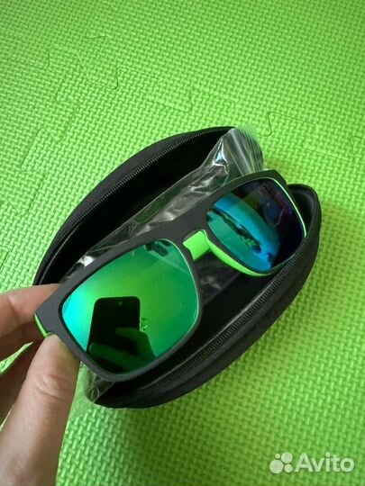 Солнцезащитные очки polarized