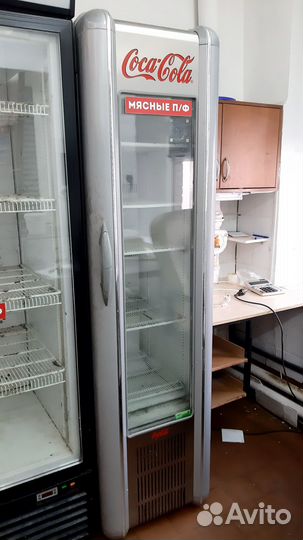 Продаю Холодильник для общепита бу (типа кола)