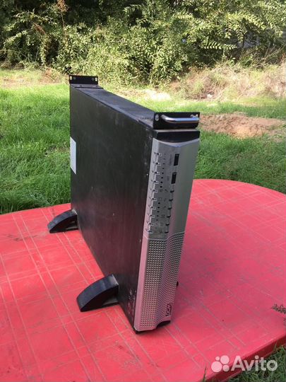 Источник бесперебойного питания Powercom SRT-3000A