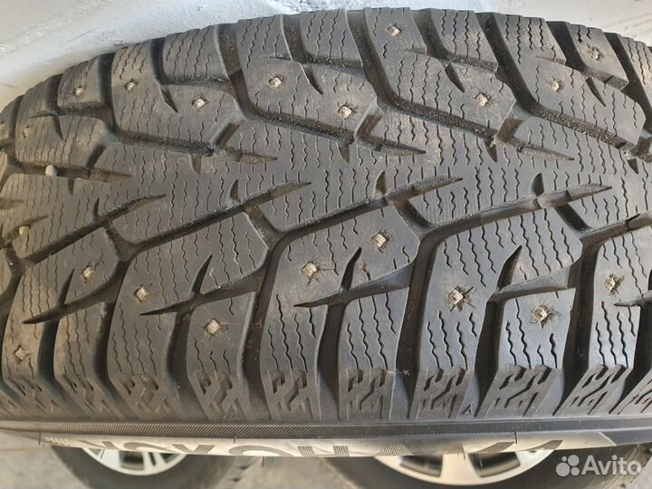Yokohama 106ZS 225/65 R17 106