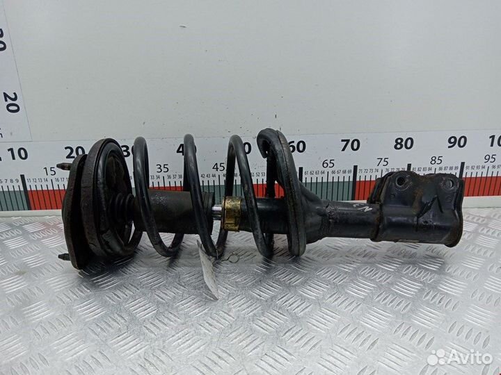 Б/У Стойка амортизатора переднего правого (макф