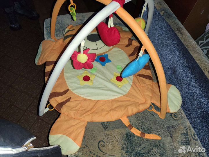 Развивающий коврик