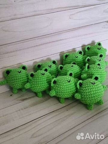 Вязаная лягушка
