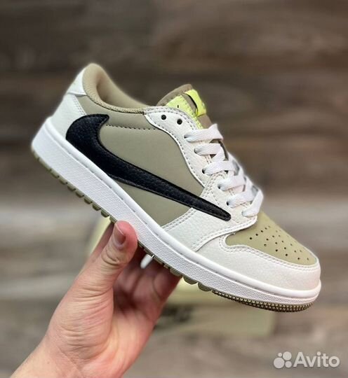 Кроссовки Nike Air Jordan 1 Low